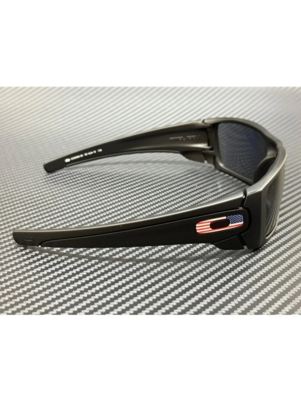 New Oakley Men  Matte Black Sunglasses 60-19-130